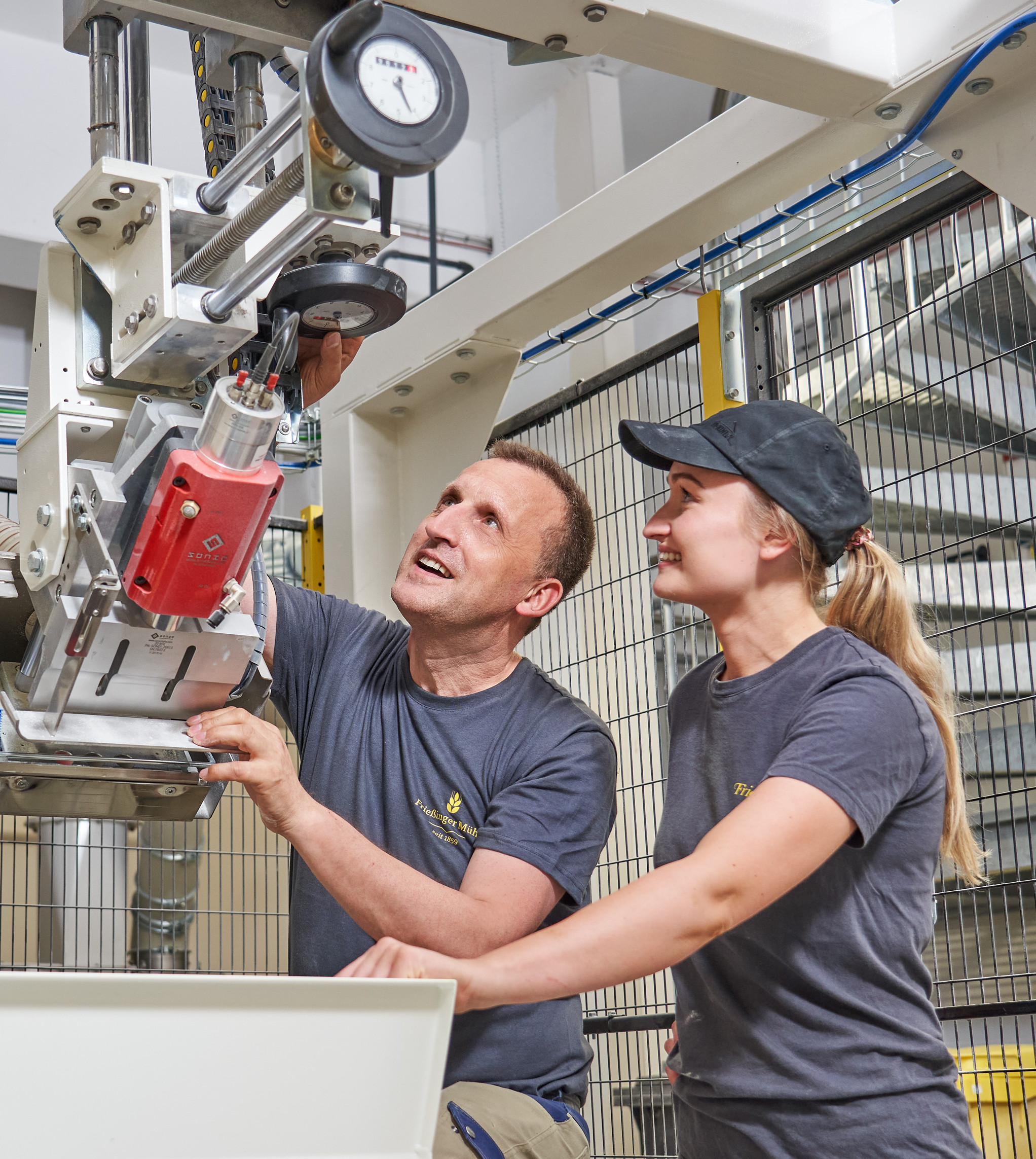 Machine operator (m/f/d) Machine operator (m/f/d)